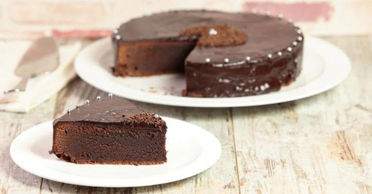 Gâteau moelleux au chocolat noir