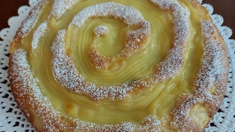 Gâteau Spirale Aux Pommes Et Crème Pâtissière Recette Facile Ma Patisserie