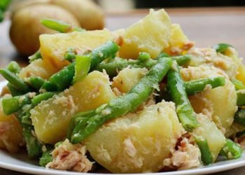 salade de pommes de terre au thon et aux haricots verts