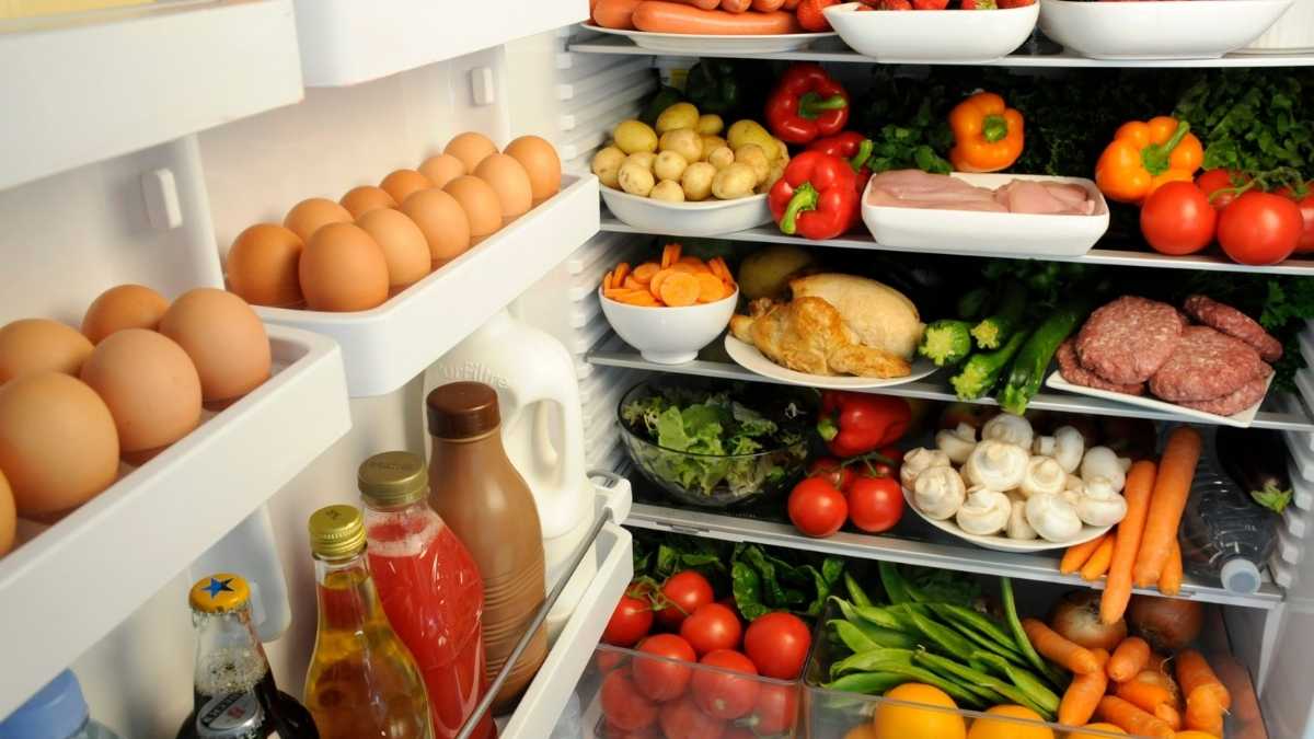 Taux de cholestérol élevé: comment le faire baisser grâce à un ingrédient courant que l’on possède tous dans notre frigo ?