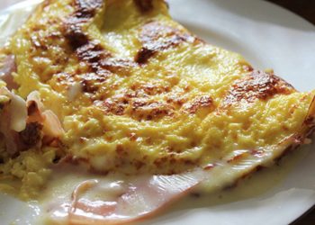 omelette à la française au jambon et fromage