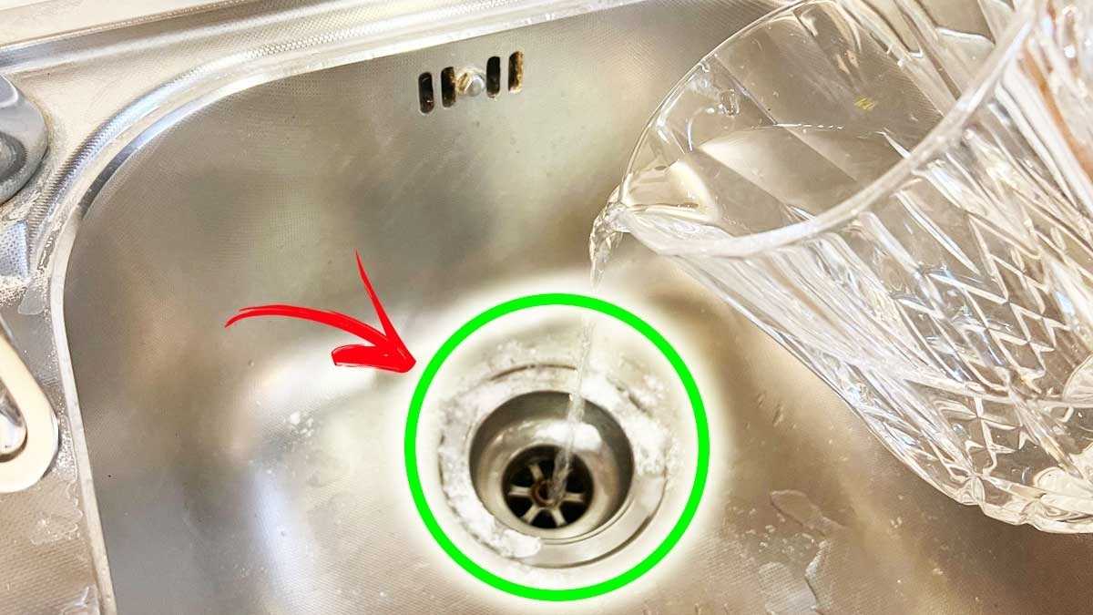Comment nettoyer les canalisations bouchées grâce à ces astuces naturelles simples