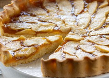 tarte aux pommes et confiture facile