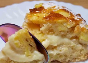 gâteau aux pommes à la crème pâtissière trop facile