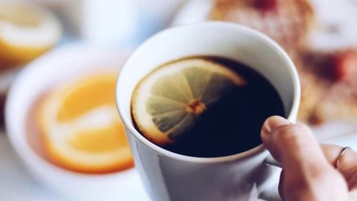 Perte de poids : des spécialistes alertent sur une boisson « miracle » à  base de café et de citron