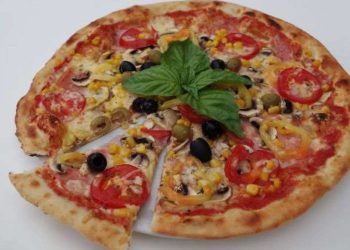 Pourquoi me sens-je très déshydraté après avoir mangé une pizza