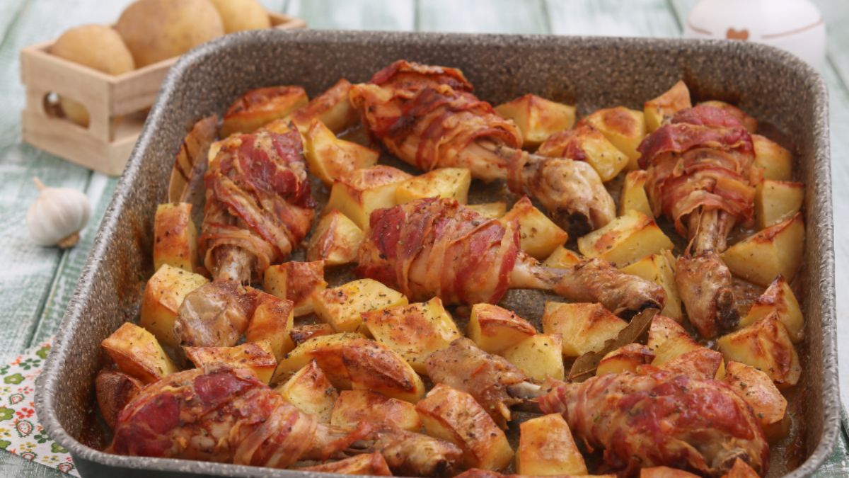 pilons de poulet au bacon avec pommes de terre