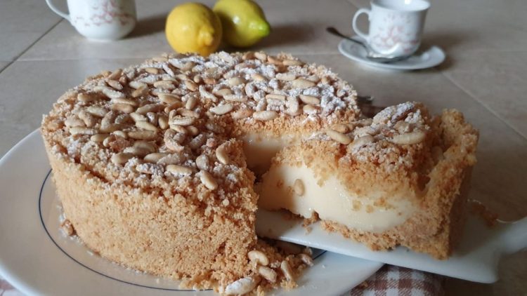 Gâteau de grand-mère froid sans cuisson